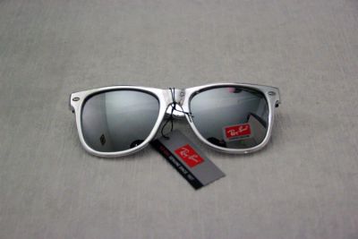 Лот: 3921873. Фото: 1. Очки Ray Ban Wayfarer, цвет серебро... Очки