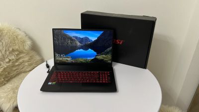 Лот: 25080590. Фото: 1. 17.3 MSI i7 9750h/GTX 1650ti/64gb... Ноутбуки