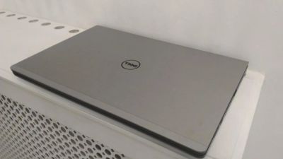 Лот: 10977818. Фото: 1. ноутбук 17 дюймов DELL P26E Pentium3558U... Ноутбуки