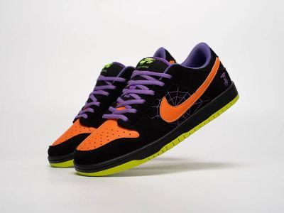 Лот: 21511224. Фото: 1. Кроссовки Nike SB Dunk Low. Кеды, кроссовки, слипоны