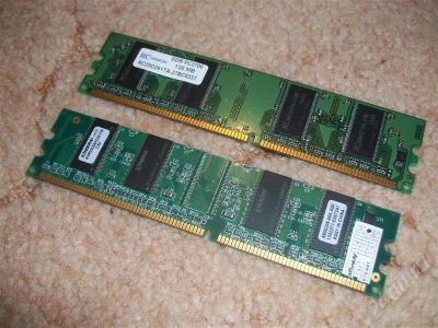 Лот: 615539. Фото: 1. 2 модуля памяти DDR PC 2700 по... Оперативная память