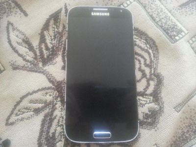 Лот: 5982811. Фото: 1. Samsung Galaxy S4! I9505! LTE!. Смартфоны