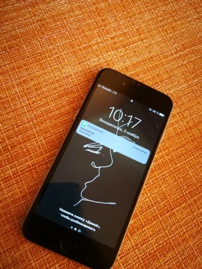 Лот: 14944540. Фото: 1. IPhone 6 серый космос space gray... Смартфоны