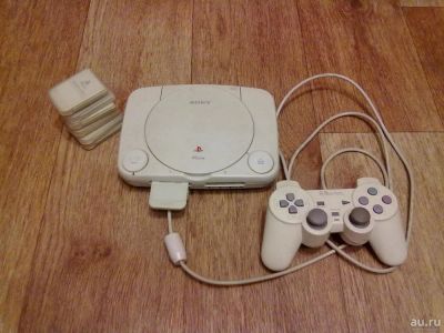 Лот: 9750455. Фото: 1. Playstation 1. Консоли