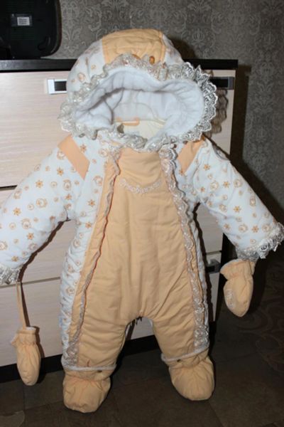 Лот: 8216736. Фото: 1. комбинезон зимний. Верхняя одежда