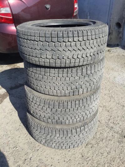 Лот: 3981963. Фото: 1. yokohama ice GUARD 195*55R15... Шины