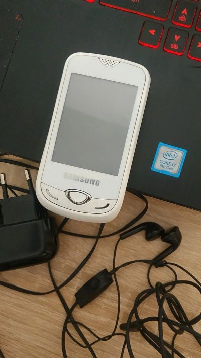 Лот: 16441826. Фото: 1. Сотовый телефон Samsung corby... Кнопочные мобильные телефоны