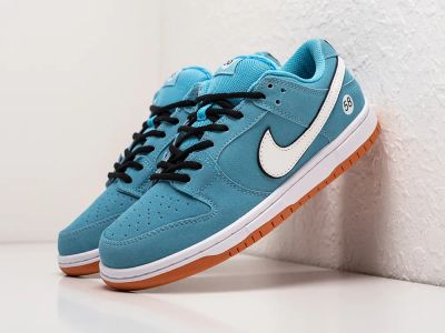 Лот: 24979539. Фото: 1. Кроссовки Nike SB Dunk Low. Кеды, кроссовки, слипоны