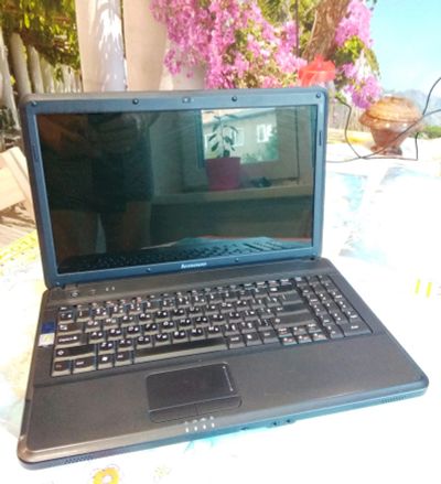 Лот: 11715056. Фото: 1. ноутбук Lenovo G550 20023. Ноутбуки