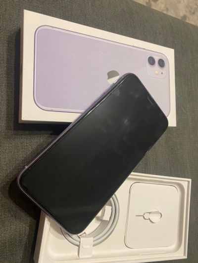 Лот: 19308478. Фото: 1. iPhone 11 128 gb. Смартфоны