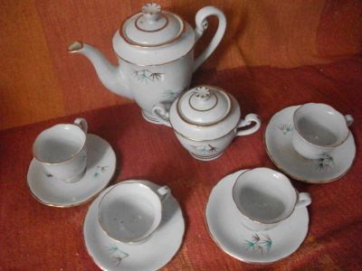 Лот: 15192913. Фото: 1. Корейский кофейный сервиз+подарок. Фарфор, керамика