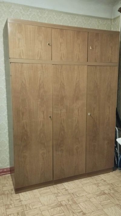 Лот: 20990181. Фото: 1. Шкаф. Шкафы, шкафы-купе