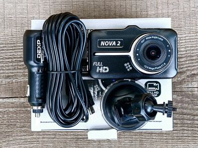 Лот: 22693716. Фото: 1. Видеорегистратор DEXP Nova 2. Видеорегистраторы,  радар-детекторы, системы парковки