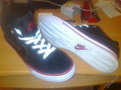 Лот: 1172699. Фото: 1. Nike 42, 5 размер. Кеды, кроссовки, слипоны