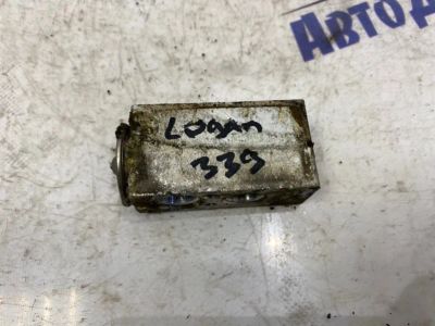Лот: 21715042. Фото: 1. клапан кондиционера Renault Logan... Двигатель и элементы двигателя
