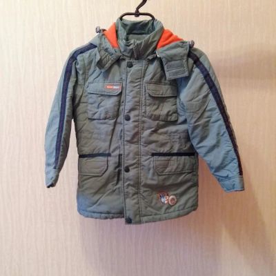 Лот: 10431462. Фото: 1. Осенняя куртка для мальчика с... Верхняя одежда