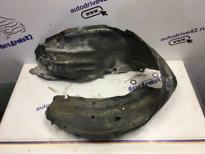 Лот: 21716289. Фото: 1. подкрылок toyota Corona ST-170. Двигатель и элементы двигателя