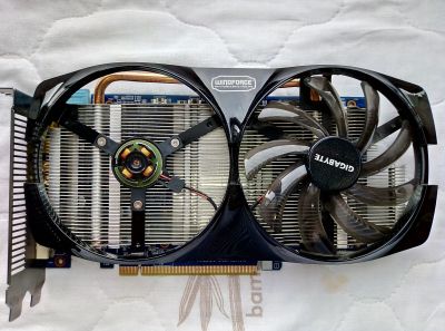 Лот: 15595058. Фото: 1. AMD Radeon HD 7850. Видеокарты