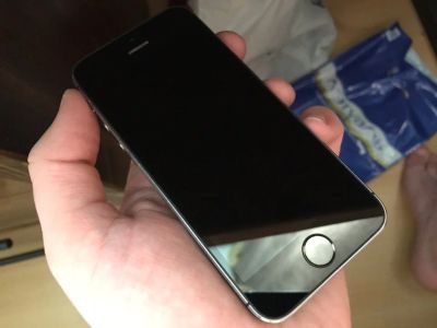 Лот: 12625352. Фото: 1. Iphone 5s. Смартфоны