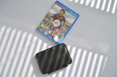Лот: 3972033. Фото: 1. "FIFA 13" на PS VITA в оригинальной... Игры для консолей
