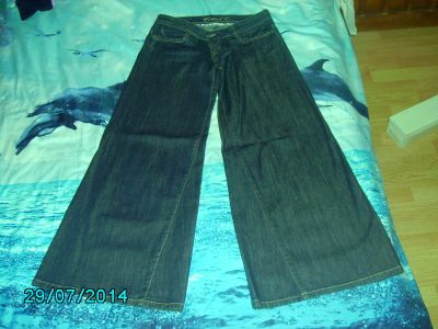 Лот: 4338114. Фото: 1. брюки колокола. Брюки, шорты