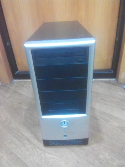 Лот: 11253831. Фото: 1. AMD Phenom 9550 4 ядра по 2.2Гц. Компьютеры в сборе