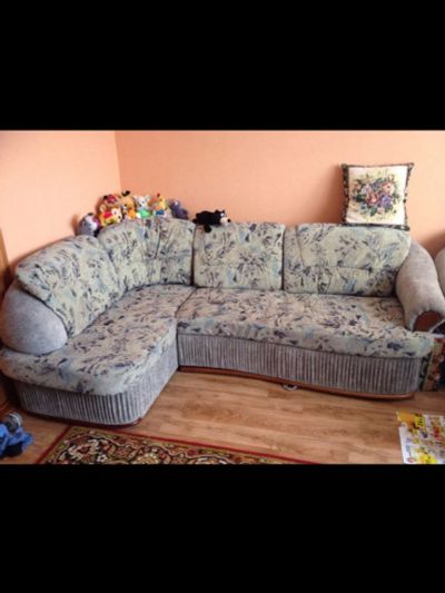 Лот: 6172927. Фото: 1. Продам диван, уголок в отличном... Диваны