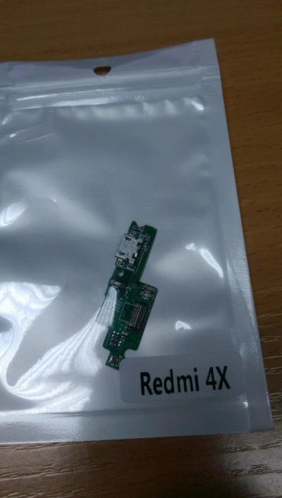Лот: 11155880. Фото: 1. Нижняя плата Xiaomi 4X. Микросхемы и платы