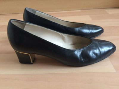 Лот: 9933046. Фото: 1. Туфли Bally. 37 размер, сделаны... Туфли