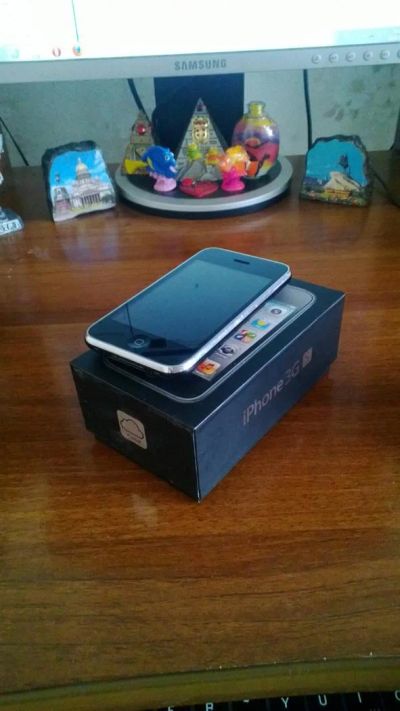 Лот: 3032464. Фото: 1. PCT IPHONE 3GS 8 GB ПОЛНЫЙ КОМПЛЕКТ... Смартфоны