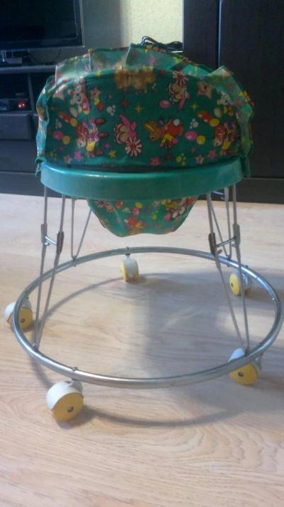 Лот: 4030917. Фото: 1. Ходунки. Ходунки, прыгунки, качели