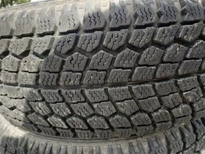 Лот: 18174334. Фото: 1. R16 215/70 продам 2 или 1 шину... Шины