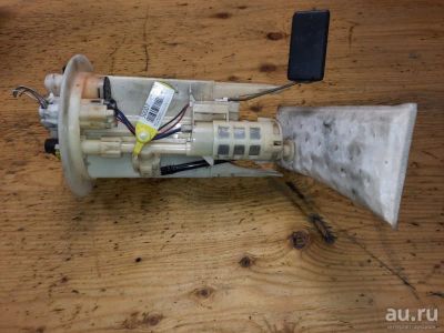 Лот: 18531464. Фото: 1. Насос топливный Toyota Ractis... Топливная система