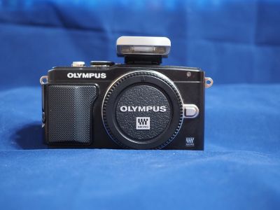 Лот: 17115636. Фото: 1. Olympus E-PL-5 (пробег 7200+ ). Цифровые беззеркальные со сменной оптикой