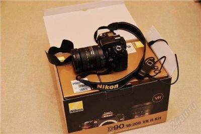 Лот: 1296928. Фото: 1. Фотоаппарат NIKON D90 + AF-S DX... Цифровые зеркальные