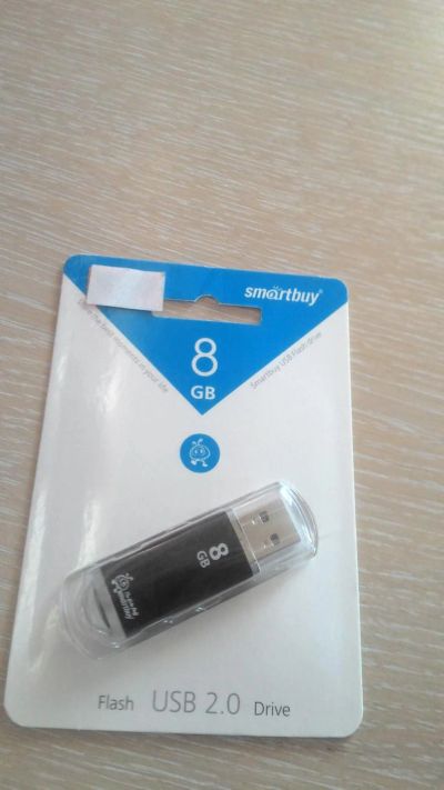 Лот: 7069520. Фото: 1. Флешка 8 Gb usb smart buy дешево. USB-флеш карты