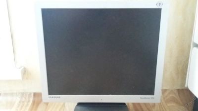 Лот: 5653286. Фото: 1. Монитор Samsung 17" 173v. ЖК-мониторы