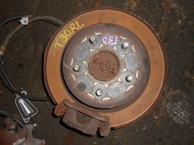 Лот: 20896021. Фото: 1. Ступица Nissan X-Trail T30 QR20DE... Двигатель и элементы двигателя