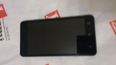 Лот: 11069366. Фото: 1. Смартфон BQ Strike 5020. Смартфоны
