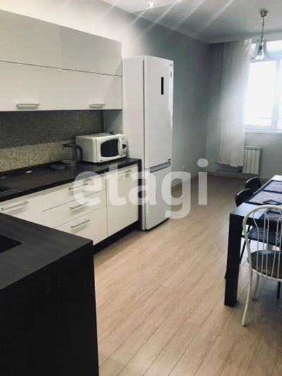 Лот: 21074292. Фото: 1. Сдам 1-комн. кв. 53 кв.м. Красноярск... Квартиры, студии