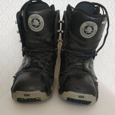 Лот: 15313130. Фото: 1. Ботинки для сноуборда VANS 40-41... Ботинки
