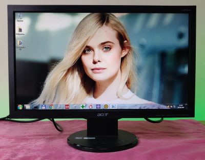 Лот: 23536567. Фото: 1. Монитор ЖК 19" Acer V193HQ /LCD... ЖК-мониторы