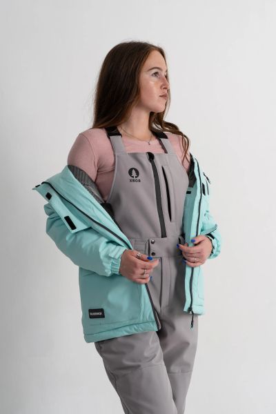 Лот: 21077794. Фото: 1. Горнолыжная куртка удлиненная... Зимняя спортивная одежда