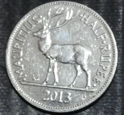 Лот: 17971100. Фото: 1. Экзотика с рубля (56179) Маврикий. Остальные страны