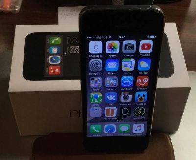 Лот: 6701983. Фото: 1. iPhone 5s, space grey, 16gb. 17000... Смартфоны