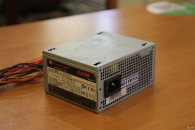 Лот: 18208274. Фото: 1. Thermaltake SL-8220SFX. (220W... Корпуса, блоки питания