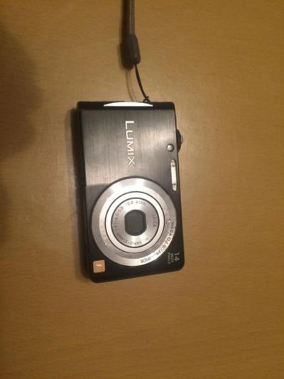 Лот: 10858836. Фото: 1. Продам Фотокамеру Lumix 14mpx. Цифровые компактные