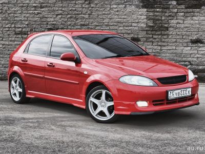 Лот: 16388485. Фото: 1. Защита двигателя Chevrolet Lacetti. Двигатель и элементы двигателя