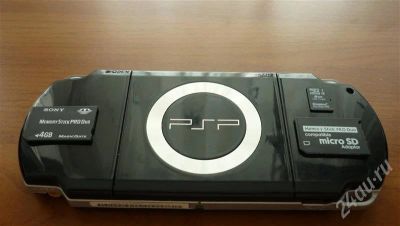 Лот: 351158. Фото: 1. Sony PSP 2000 slim&light piano... Консоли