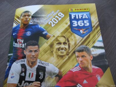 Лот: 13217902. Фото: 1. Наклейки стикеры Panini FIFA 365... Наклейки, фантики, вкладыши